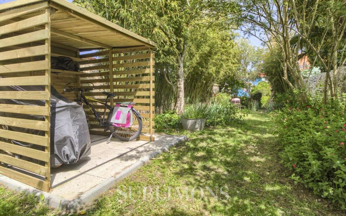 Maison à PAIMBOEUF