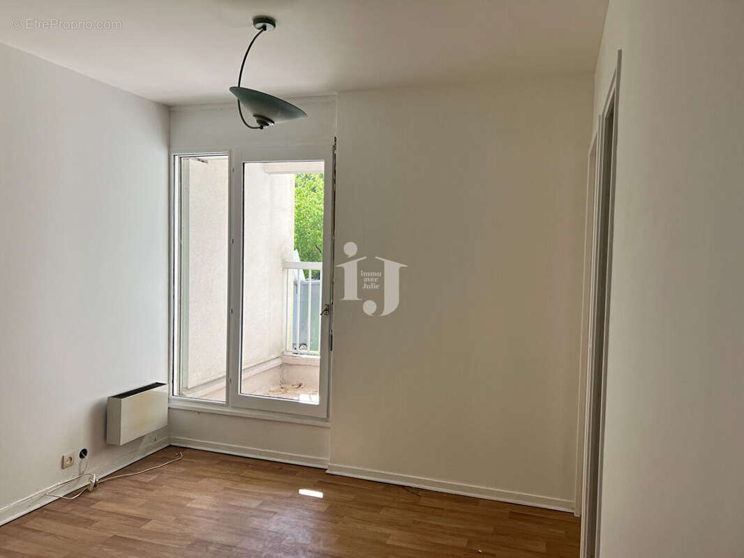 Appartement à EPINAY-SUR-SEINE