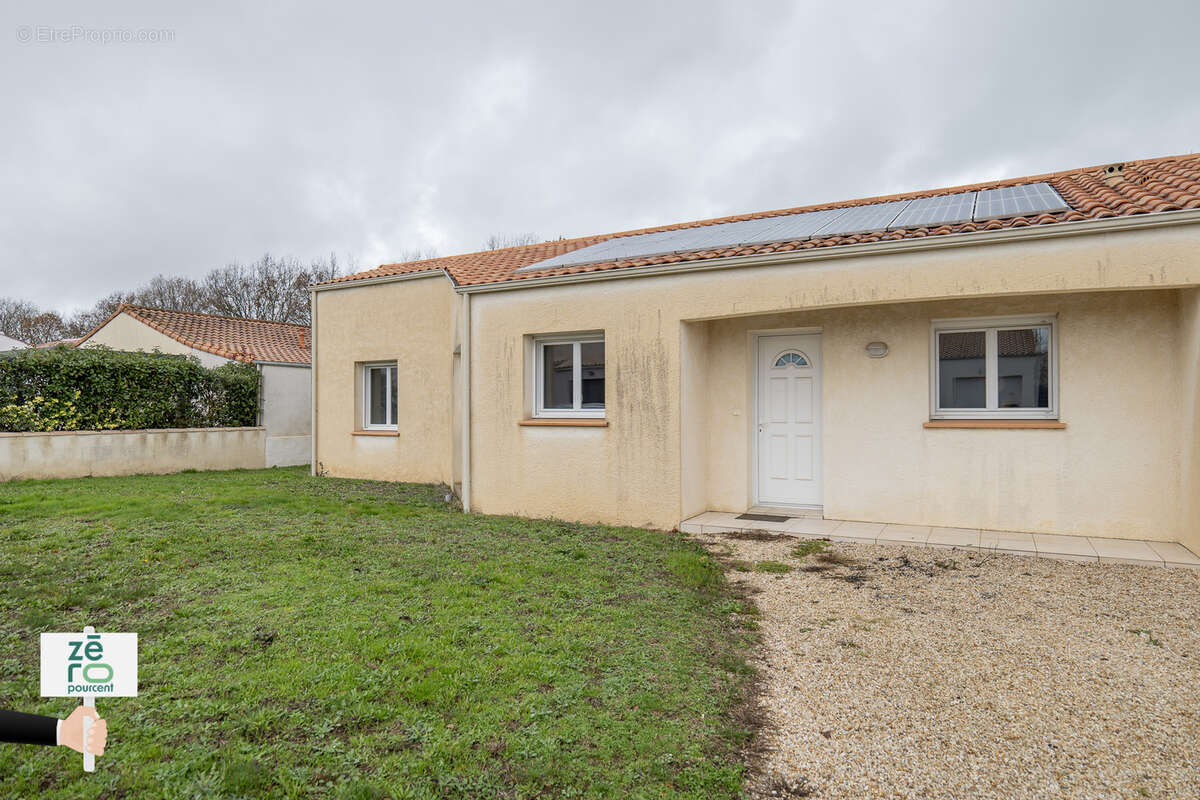 Maison à LE POIRE-SUR-VIE