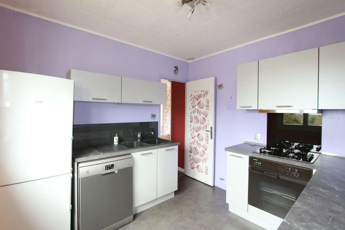 Maison à VARENNES-VAUZELLES