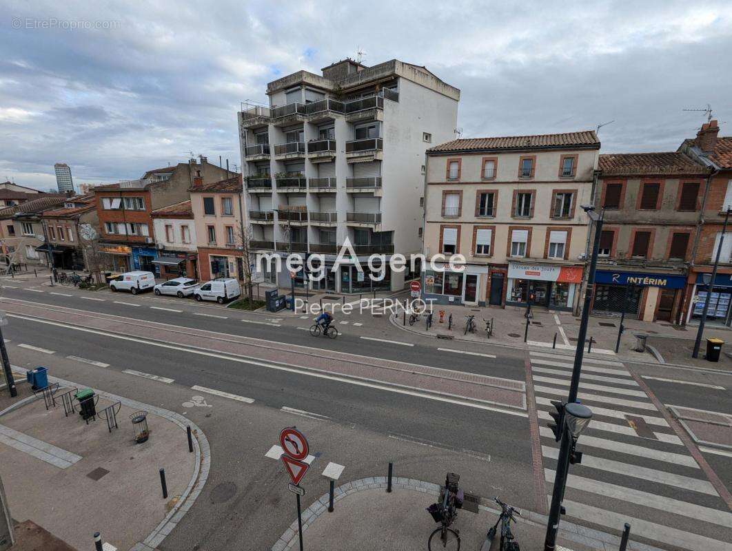 Appartement t2 bis mezzanine libre à 400 mètres du métro minimes - photo 6