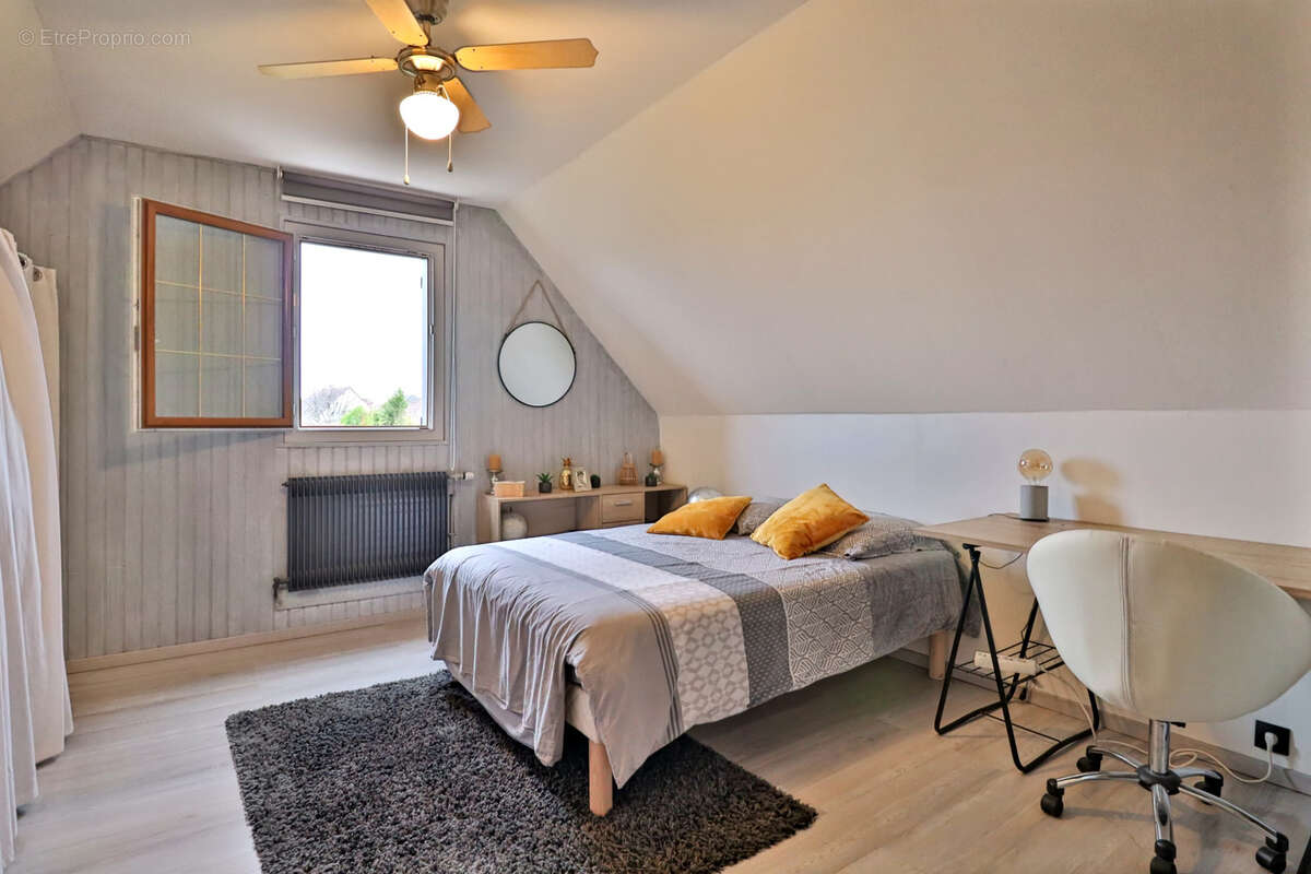 Maison à SAINTE-SAVINE