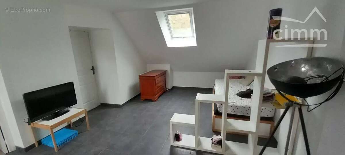 Maison à CANDE-SUR-BEUVRON