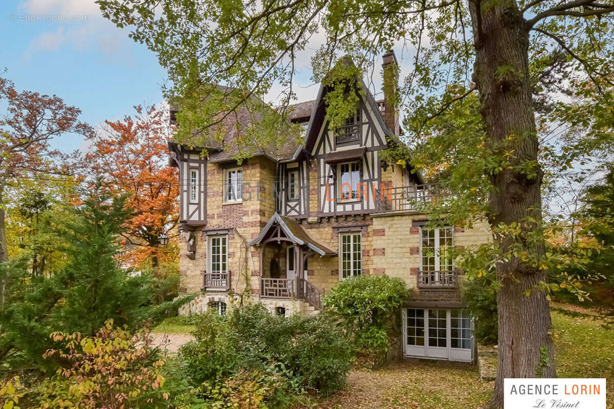 Maison à LE VESINET