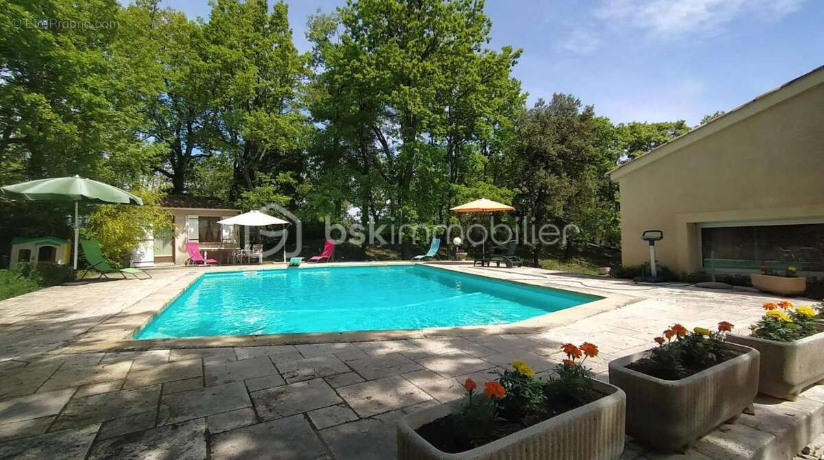 Maison à PIERREVERT