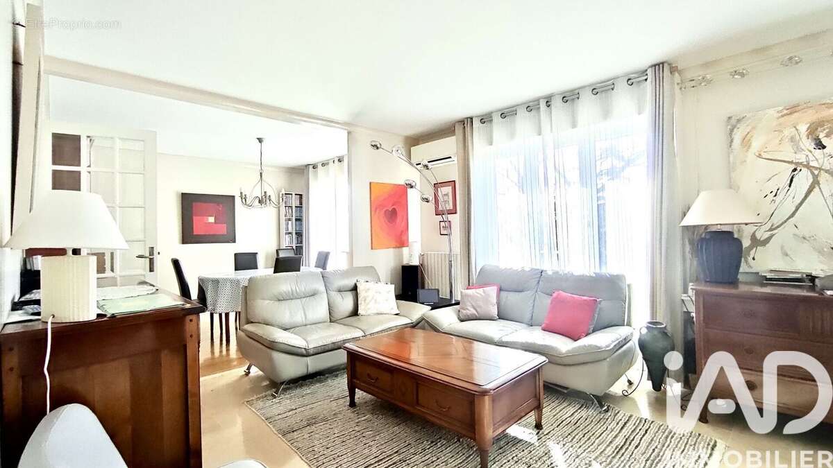 Photo 2 - Maison à SAVIGNY-SUR-ORGE