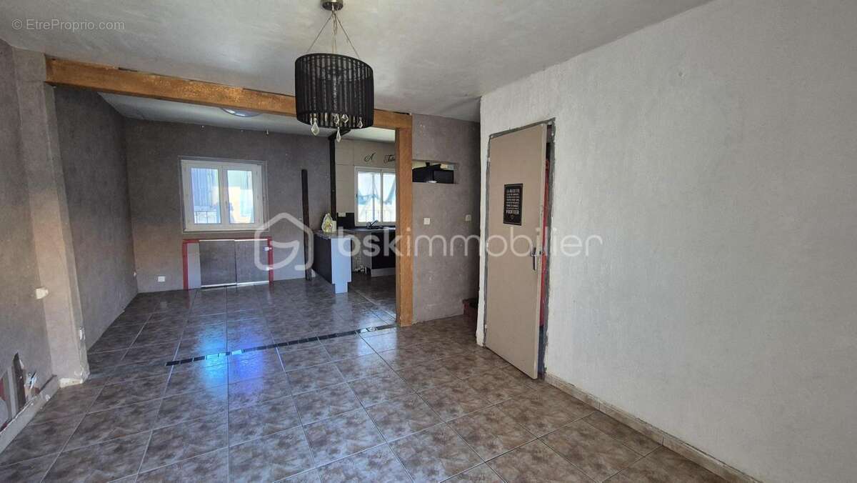 Maison à SAINTE-MARIE