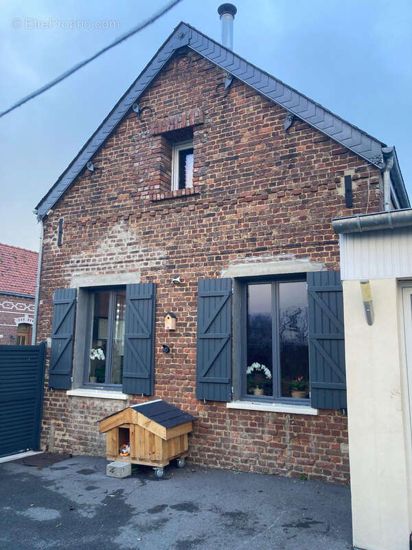 Maison à VAUX-ANDIGNY