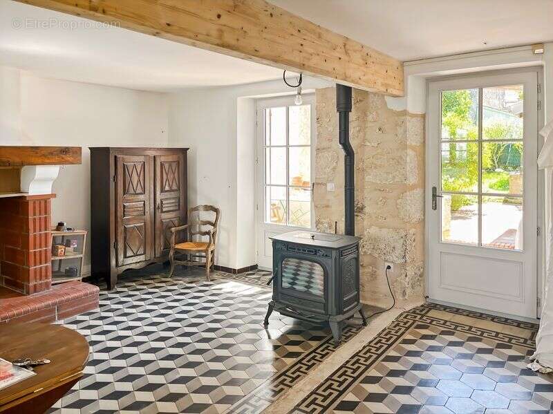 Maison à SAINT-CLAR