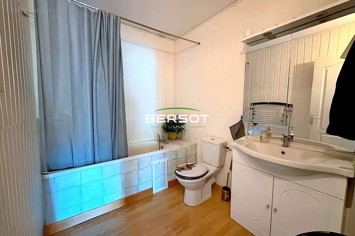 Appartement à VAUFREY