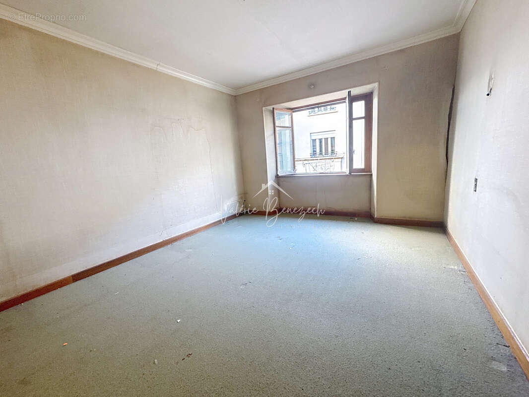 Appartement à SAINT-AFFRIQUE