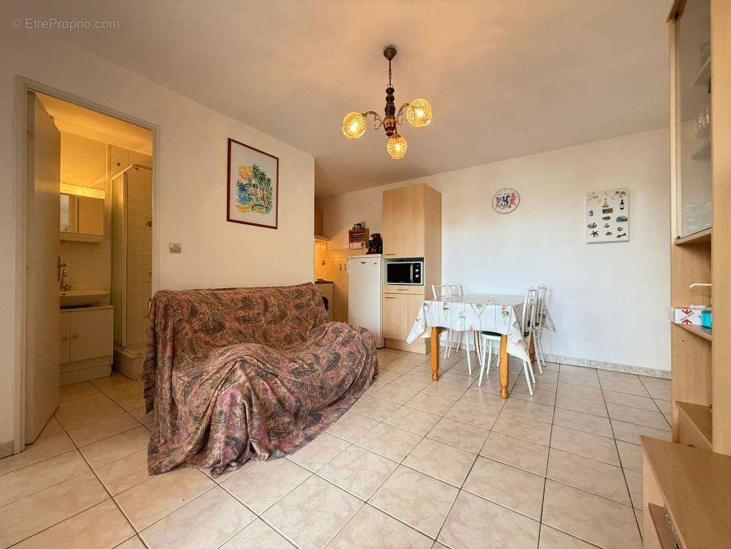 Appartement à VAUX-SUR-MER