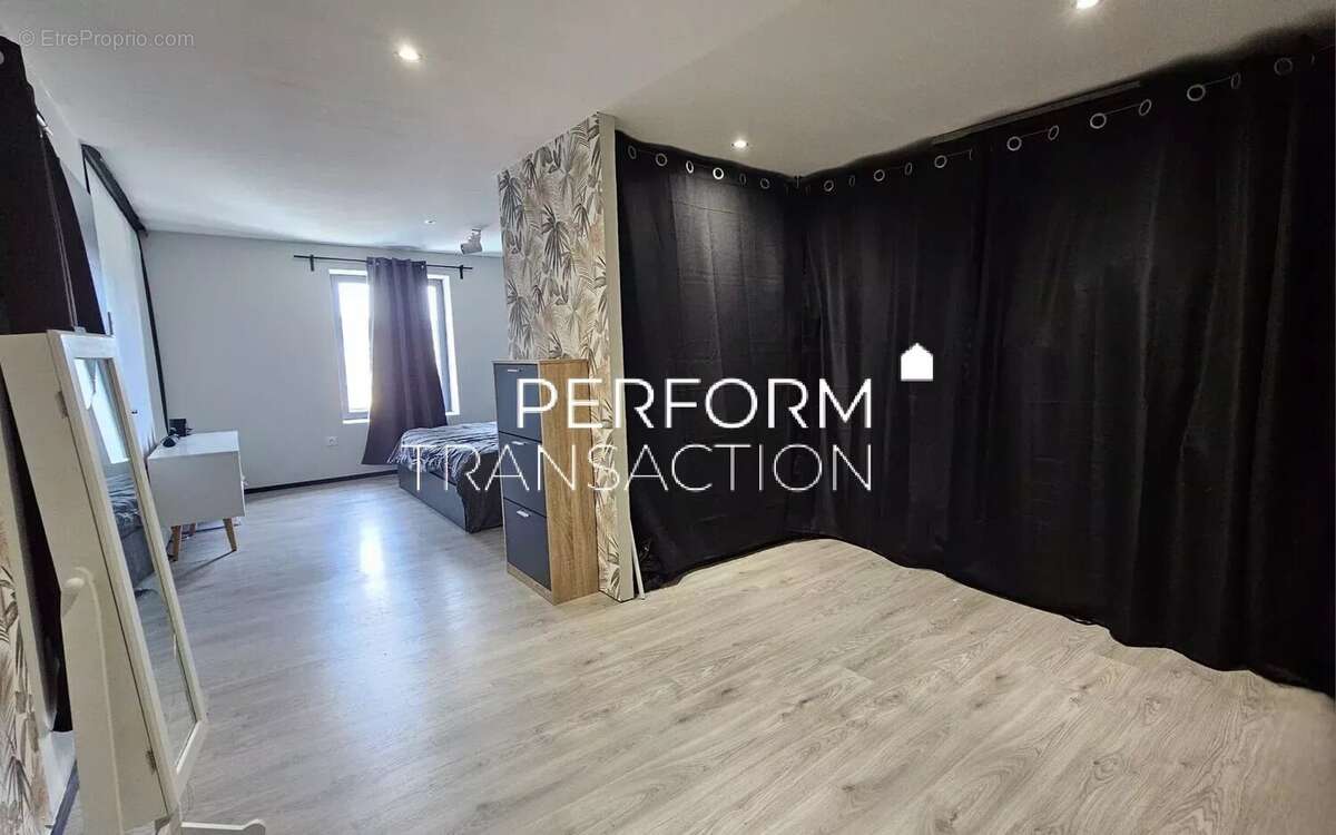Appartement à RENAGE