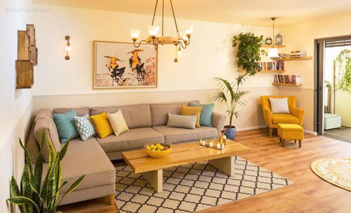 Appartement à NEUILLY-PLAISANCE