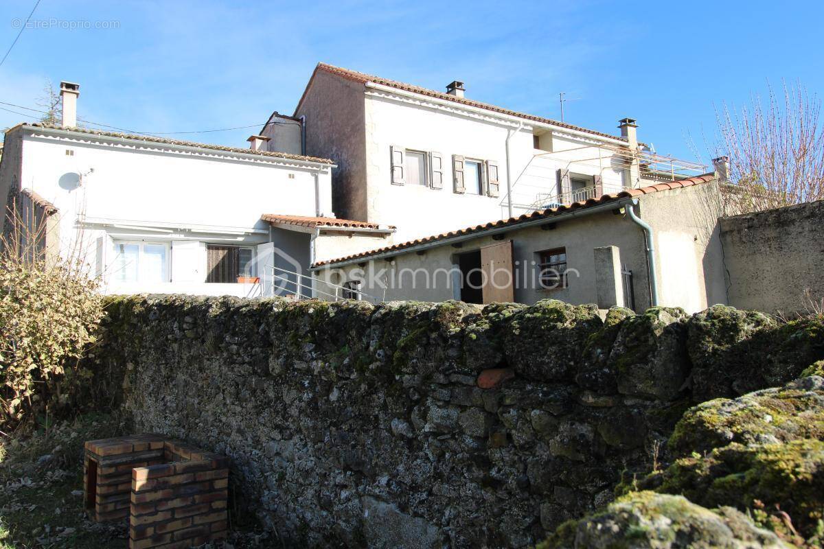 Maison à LA CAVALERIE