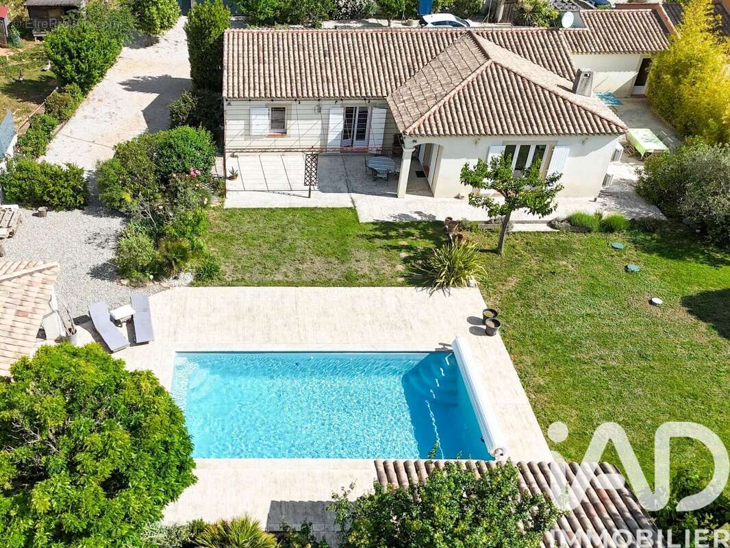 Photo 2 - Maison à SAINT-MAXIMIN-LA-SAINTE-BAUME