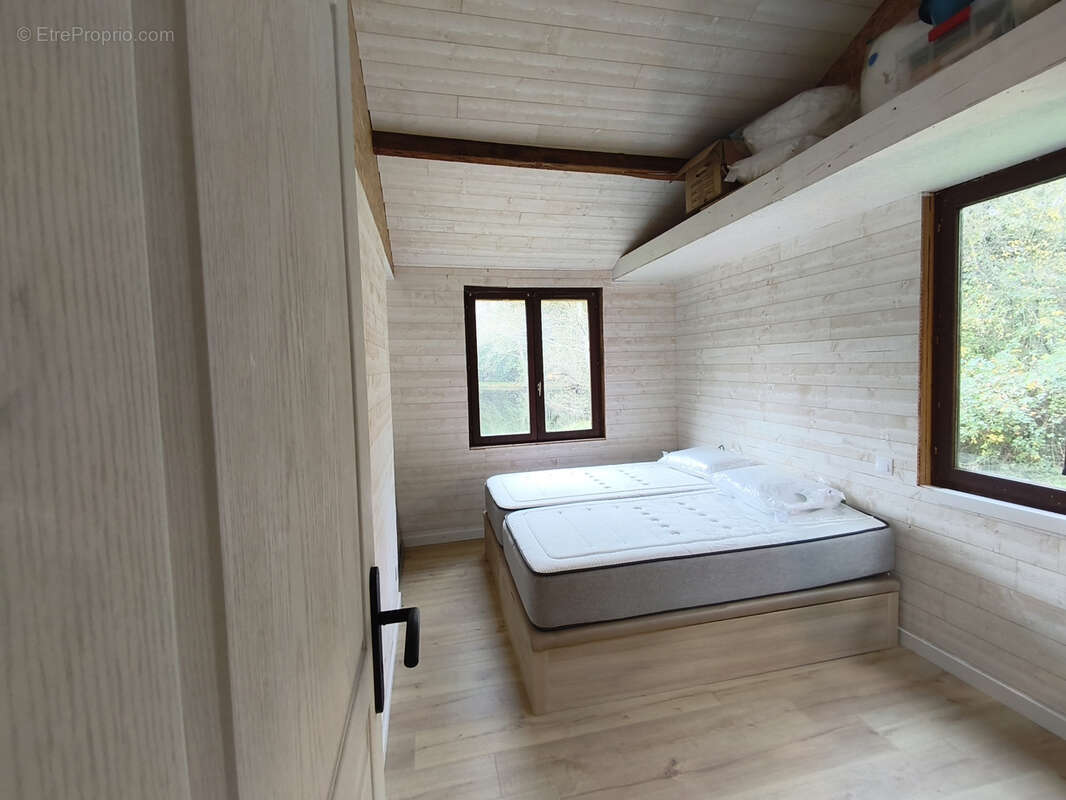 Terrain de loisir avec etang et chalet amenage 32m2 - photo 10