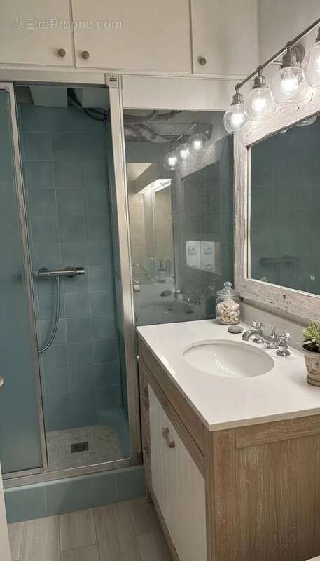 Appartement à FRESNES