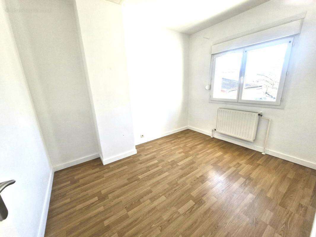 Maison à SATHONAY-CAMP