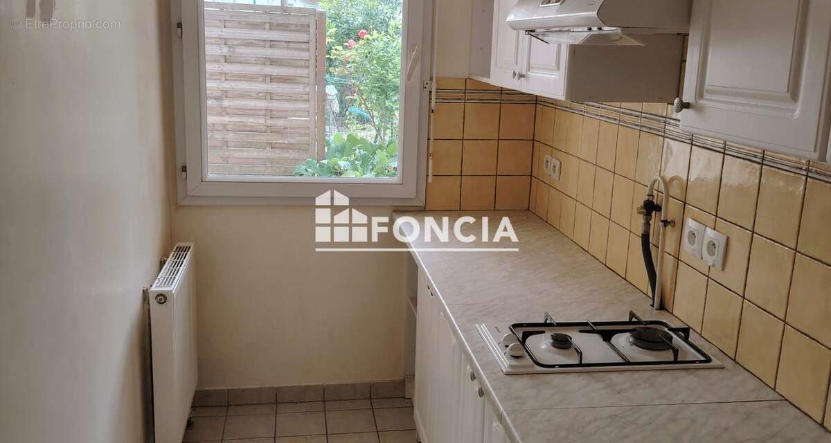 Appartement à MAGNY-LE-HONGRE