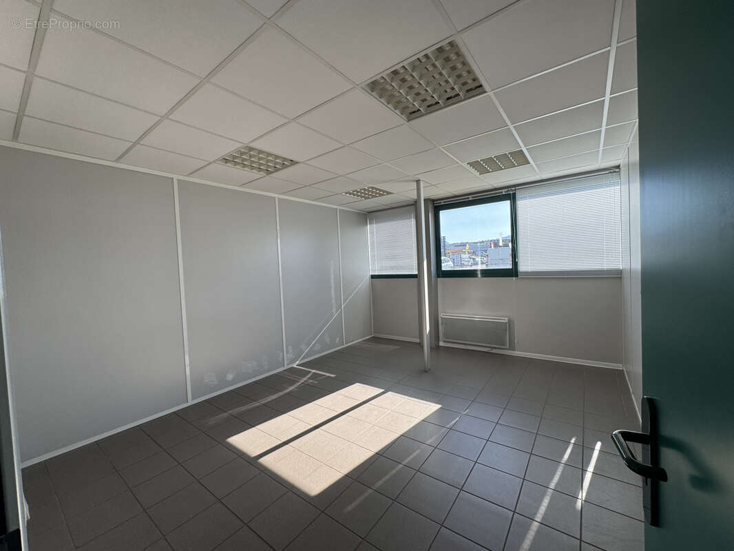 Commerce à FILLINGES