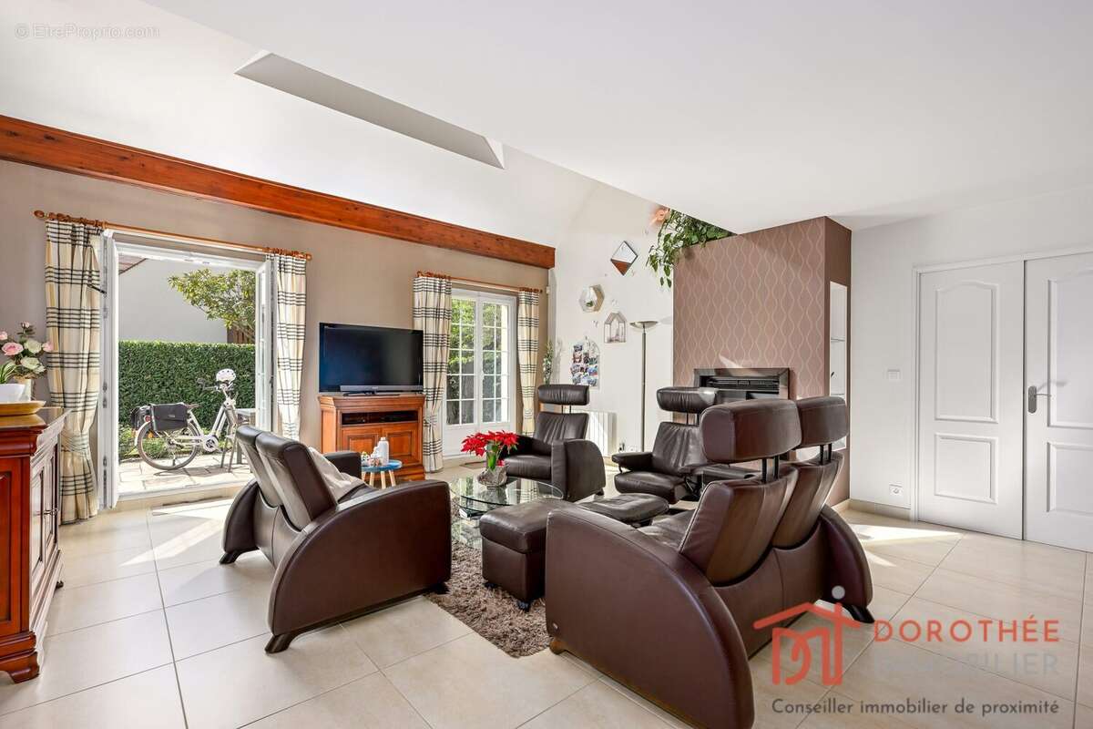 Maison à MAROLLES-EN-BRIE