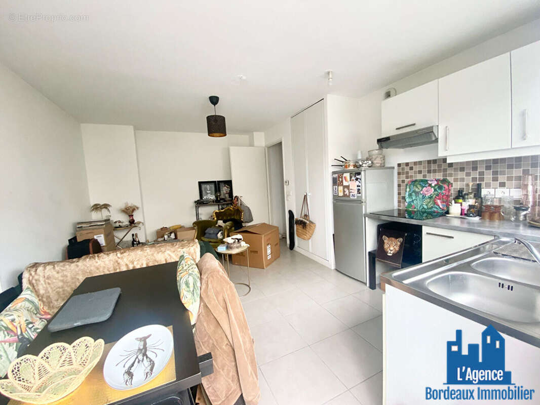 Appartement à BORDEAUX