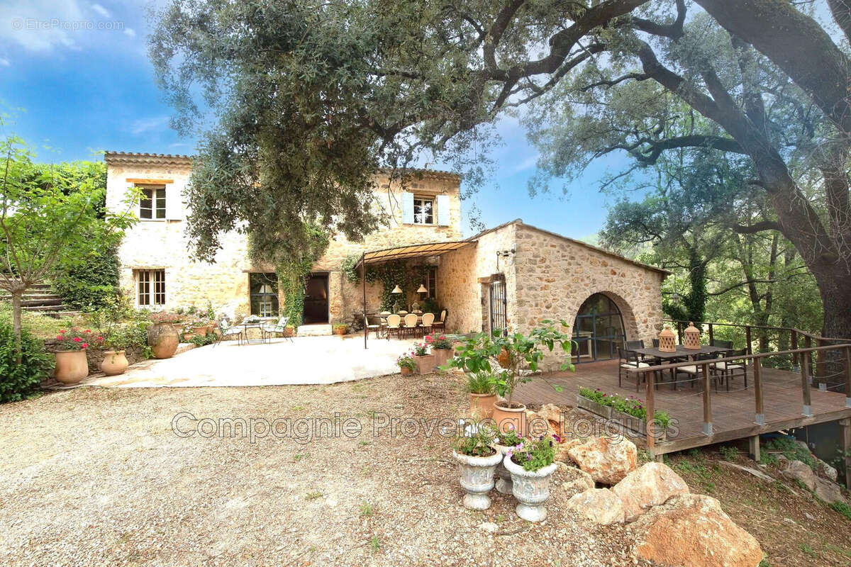 Maison à LORGUES
