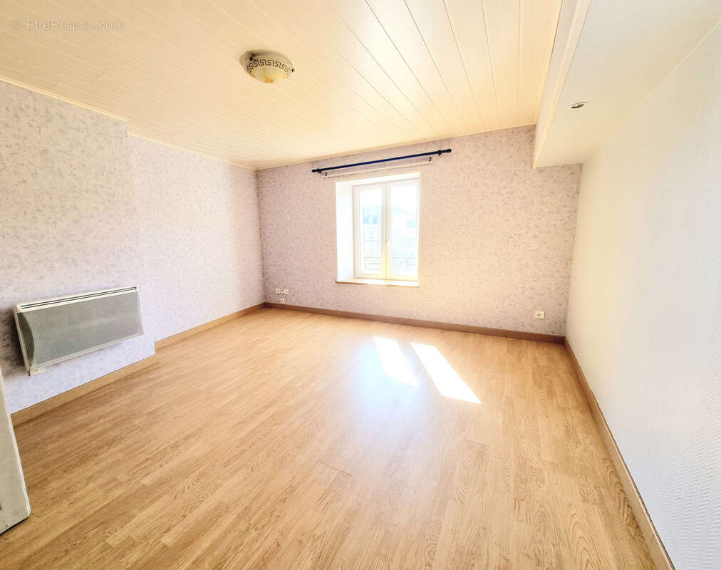 Immeuble à Fort Potentiel 650 m2 - photo 20