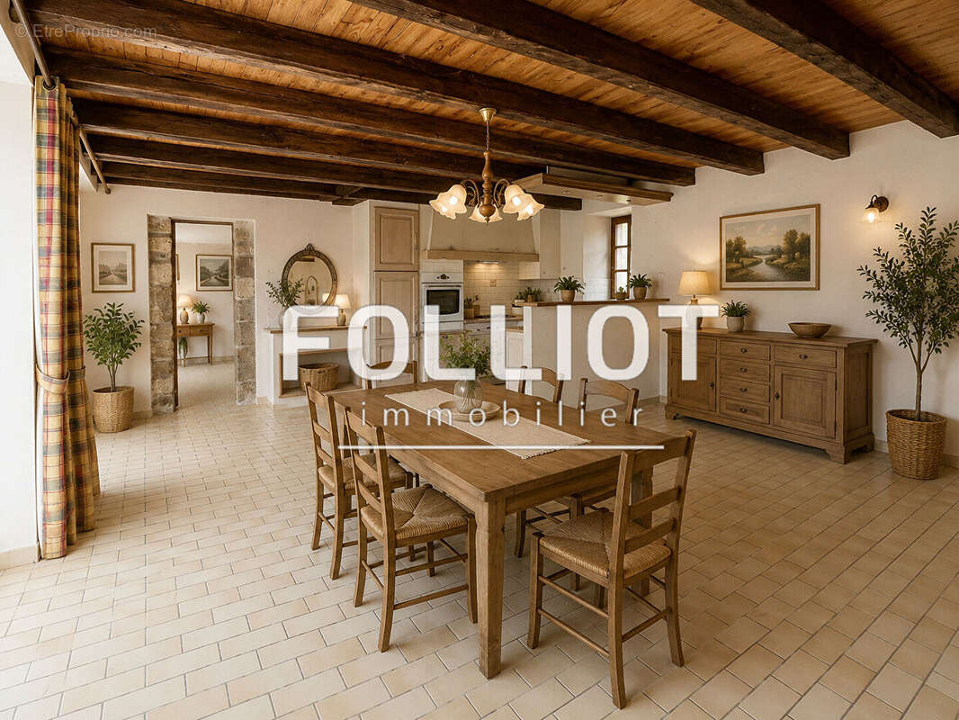 Maison à PLOMB