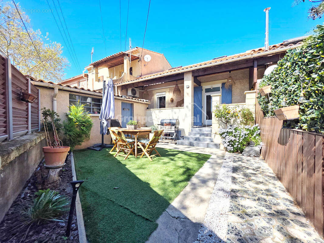 Maison à MIRAMAS