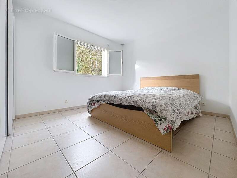 Appartement à VETRAZ-MONTHOUX