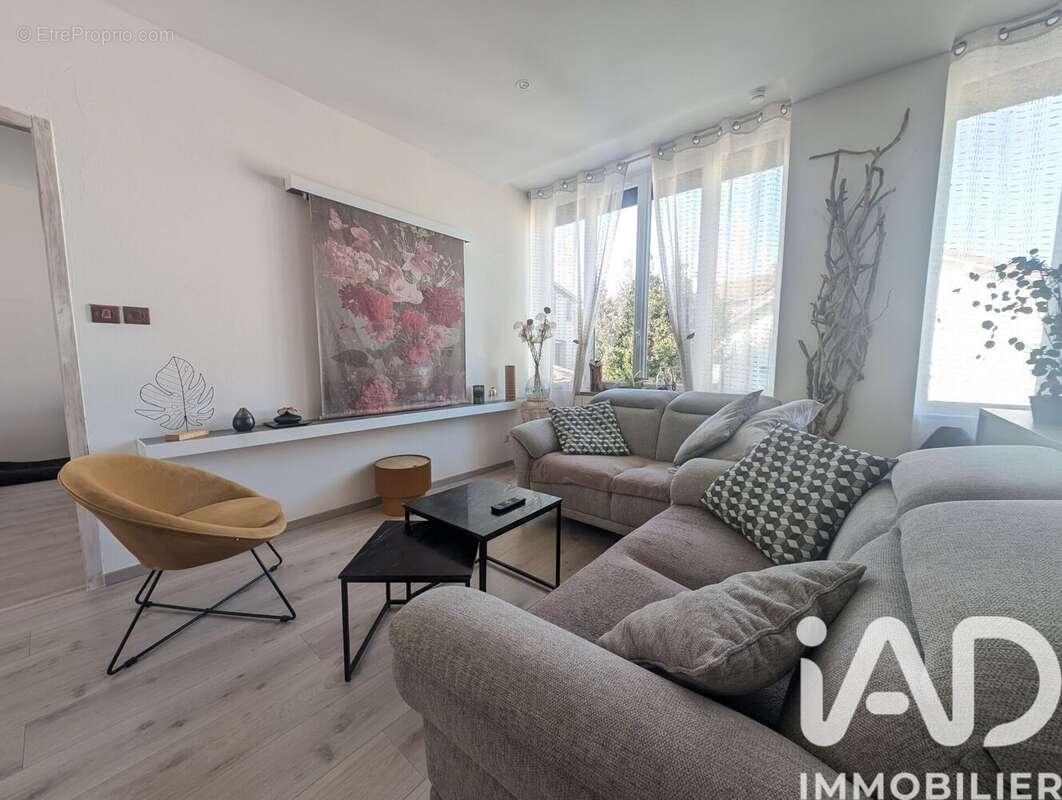 Photo 4 - Maison à OYONNAX