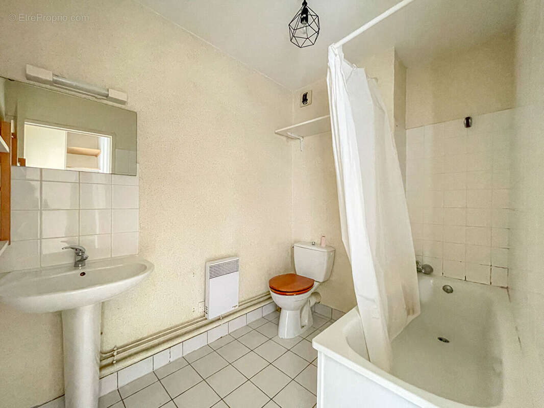 Appartement à MONTGERMONT