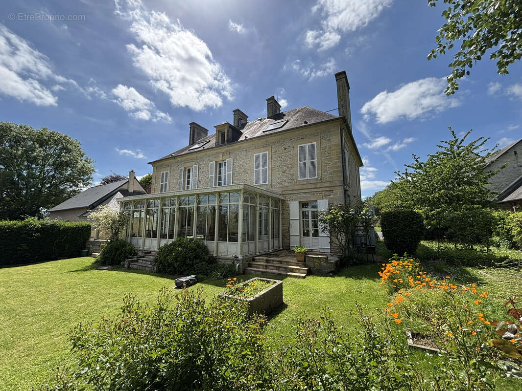 Maison à GUERON