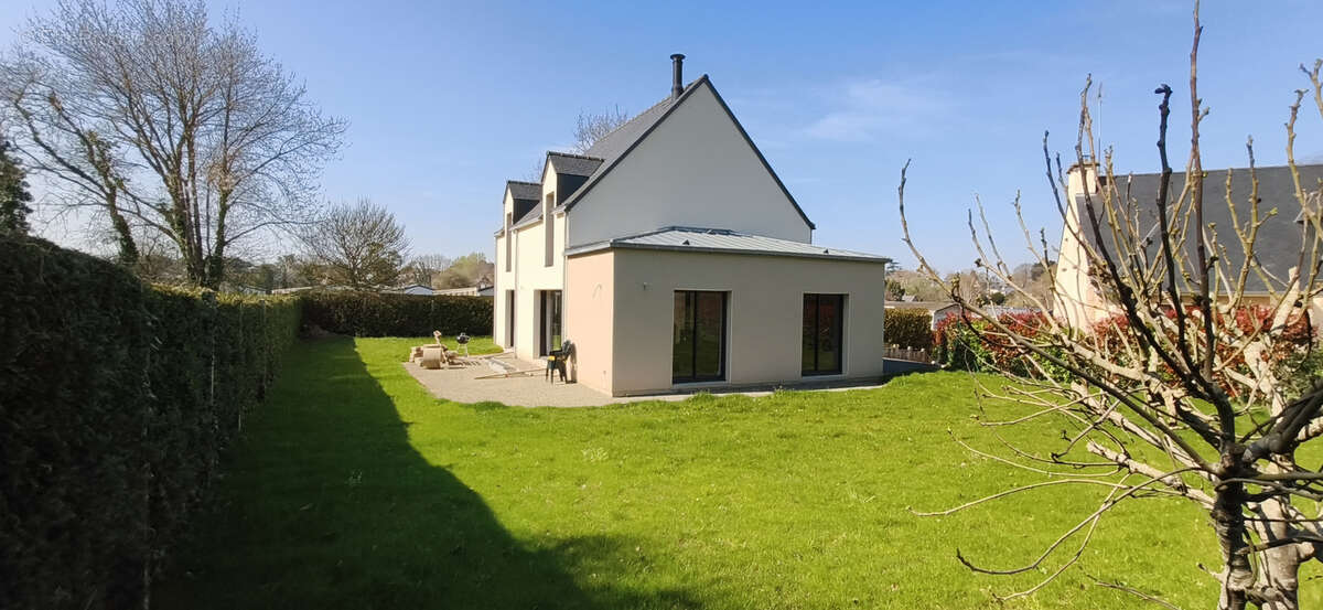 Maison à SAINT-BRIAC-SUR-MER
