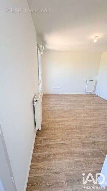 Appartement 45 m² à Villeneuve-Saint-Georges  - photo 2
