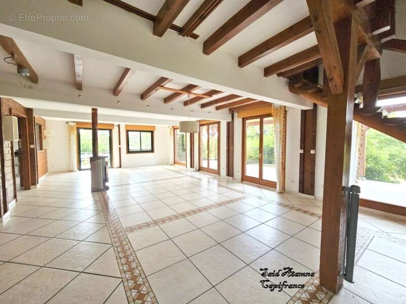 Maison à THAON-LES-VOSGES