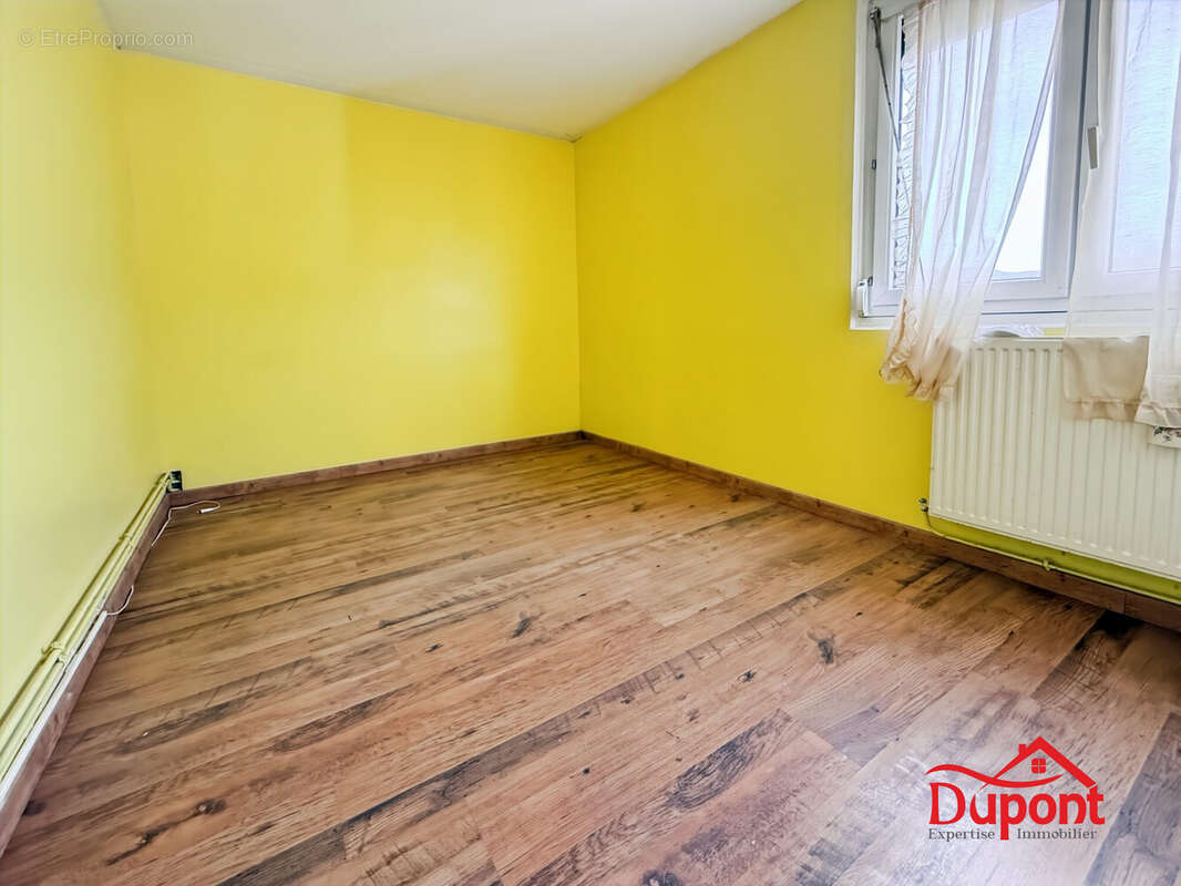 Appartement à FUMAY