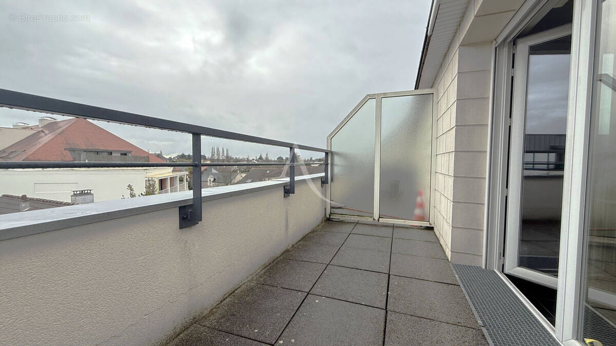 Appartement à SAINT-SEBASTIEN-SUR-LOIRE