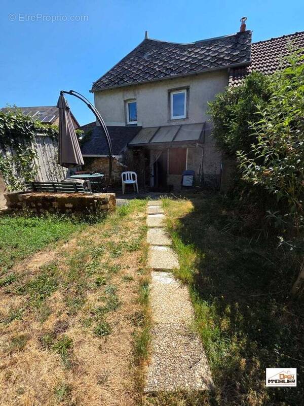 Appartement à ARRENES