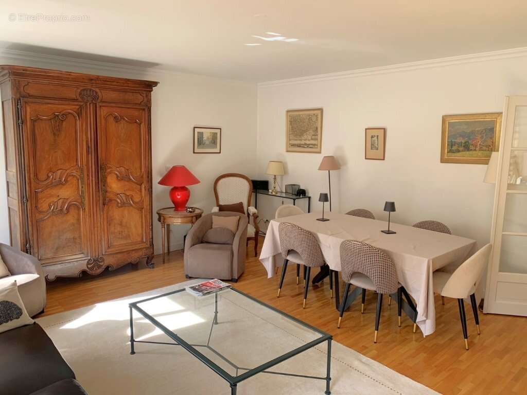 Appartement à LYON-6E