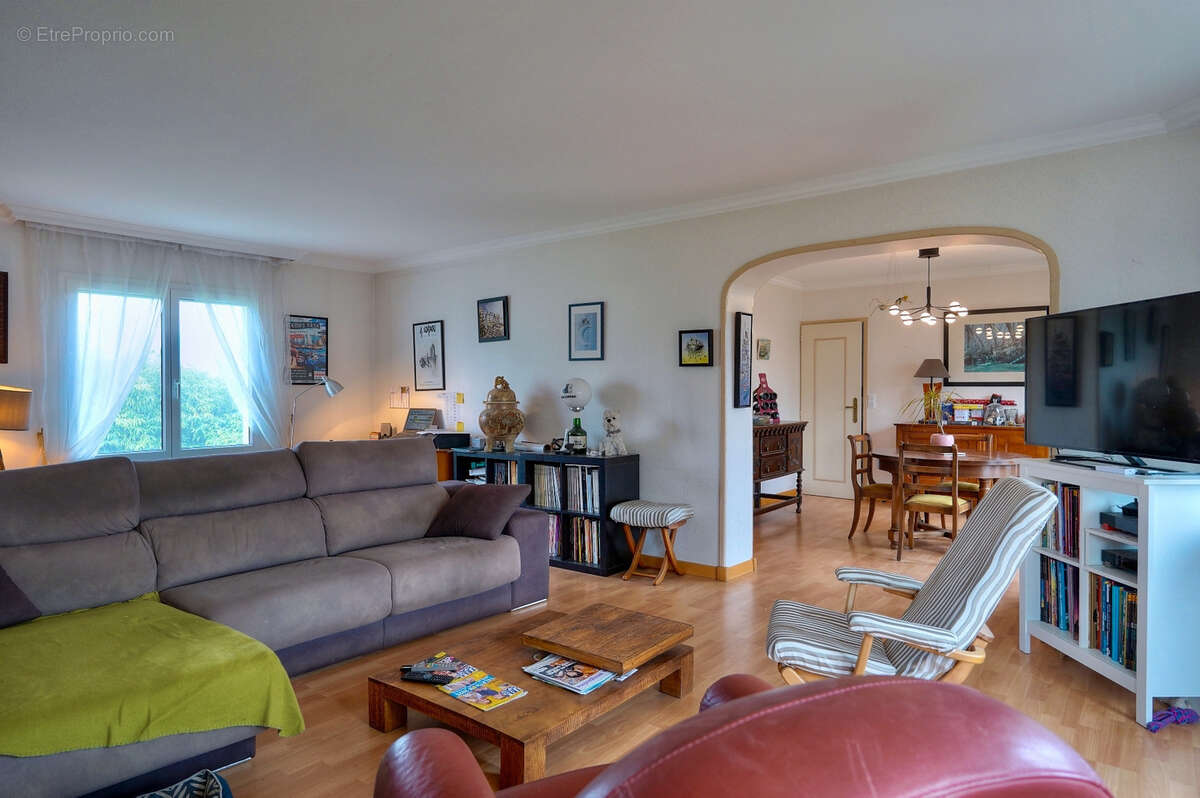 Maison à LA CHAPELLE-SAINT-LAURENT