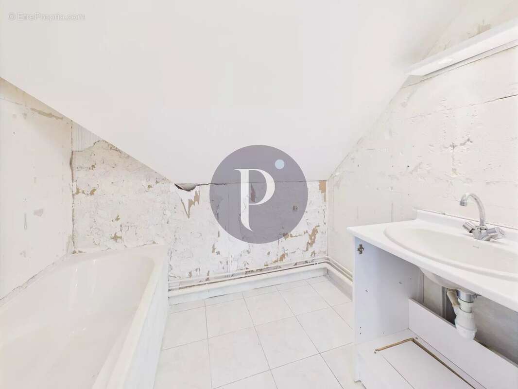 Maison à LE PLESSIS-ROBINSON