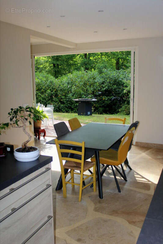 Maison à LAMORLAYE