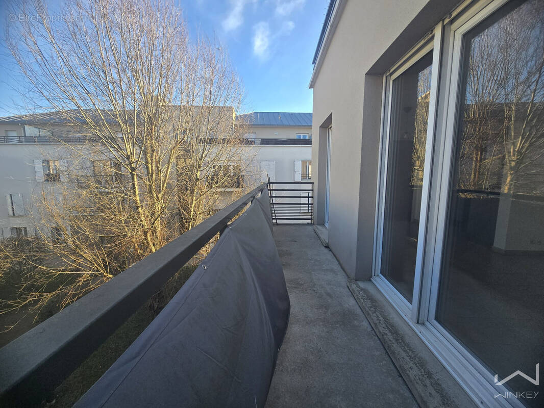 Appartement à VILLENEUVE-LE-ROI