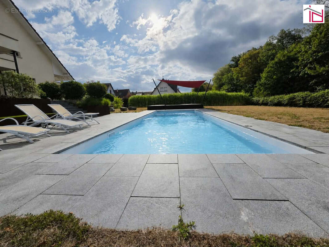 Maison 250 m² à Kembs  - photo 3