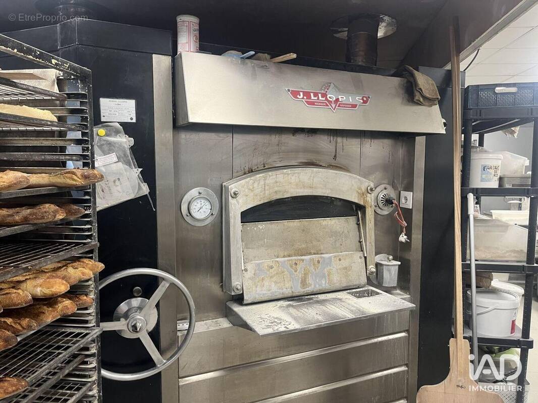 Photo 1 - Commerce à LA ROCHELLE