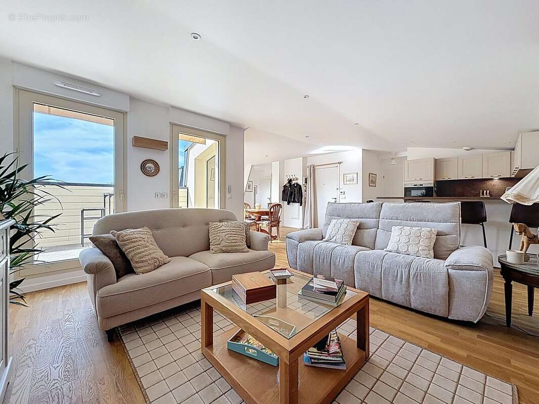Appartement à PONT-L'EVEQUE