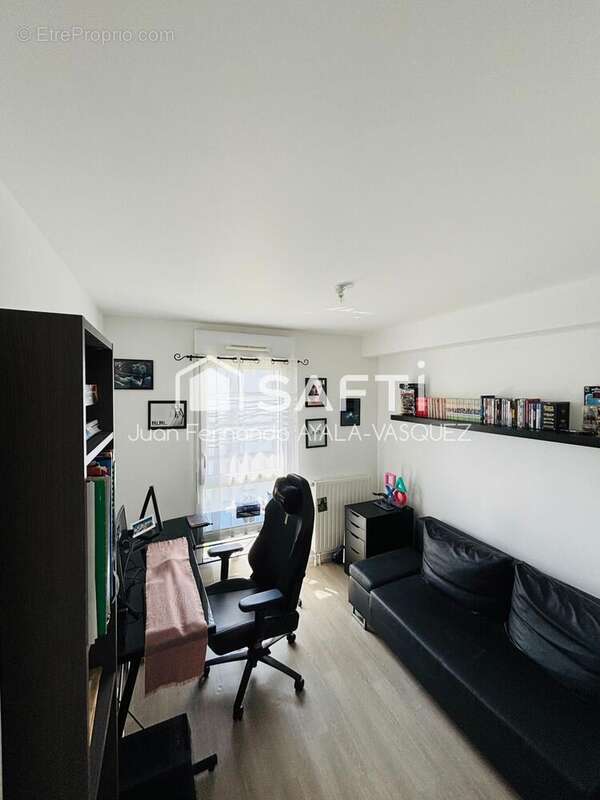 Photo 3 - Appartement à VEZIN-LE-COQUET